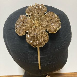 Stunning gold tone metal filigree beaded flower headband